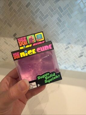 NeeDoh Nice Cube Super Solid Squish - Purple